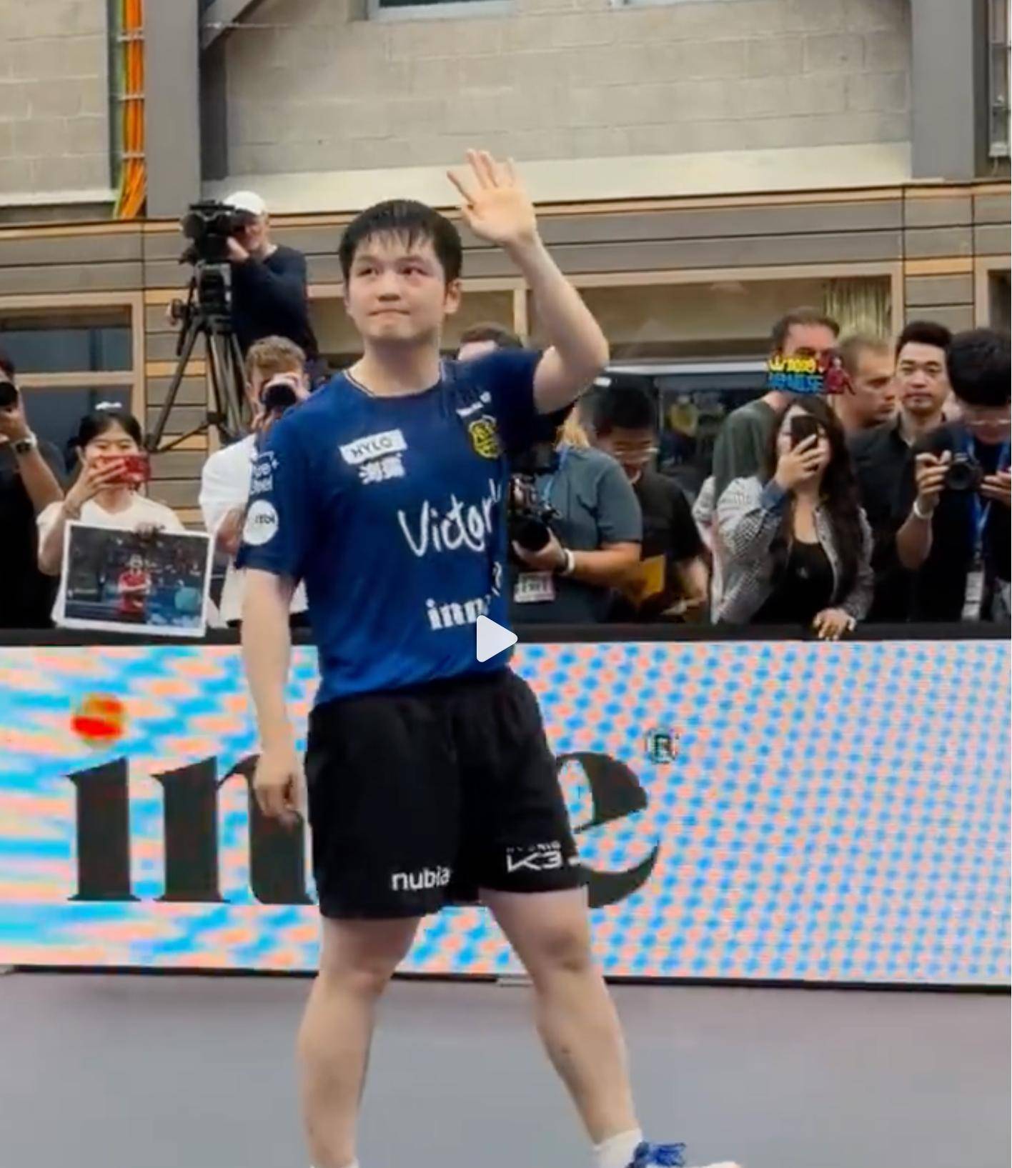 并引起广泛 并引起广泛